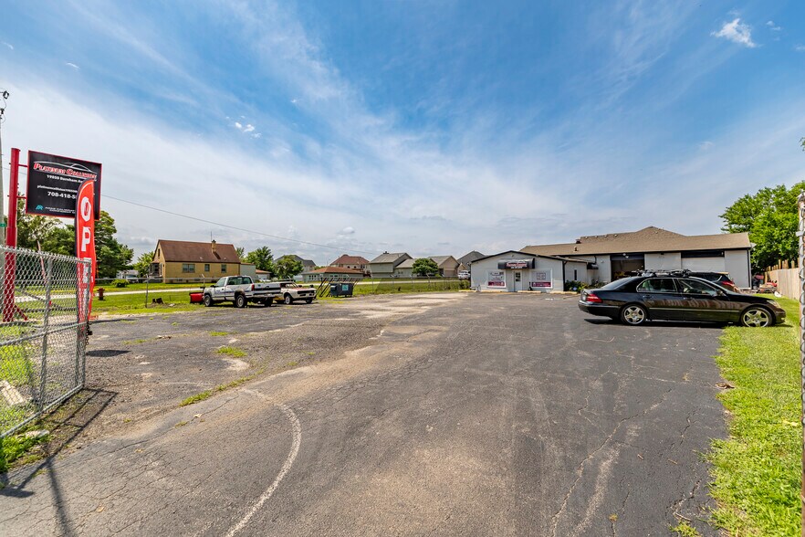 19850 Burnham Ave, Lynwood, IL à vendre - Photo de l’immeuble – Image 2 sur 42
