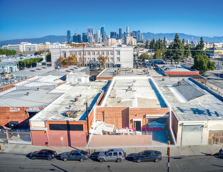 149 W 31st St, Los Angeles, CA à vendre - Photo de l’immeuble – Image 1 sur 7