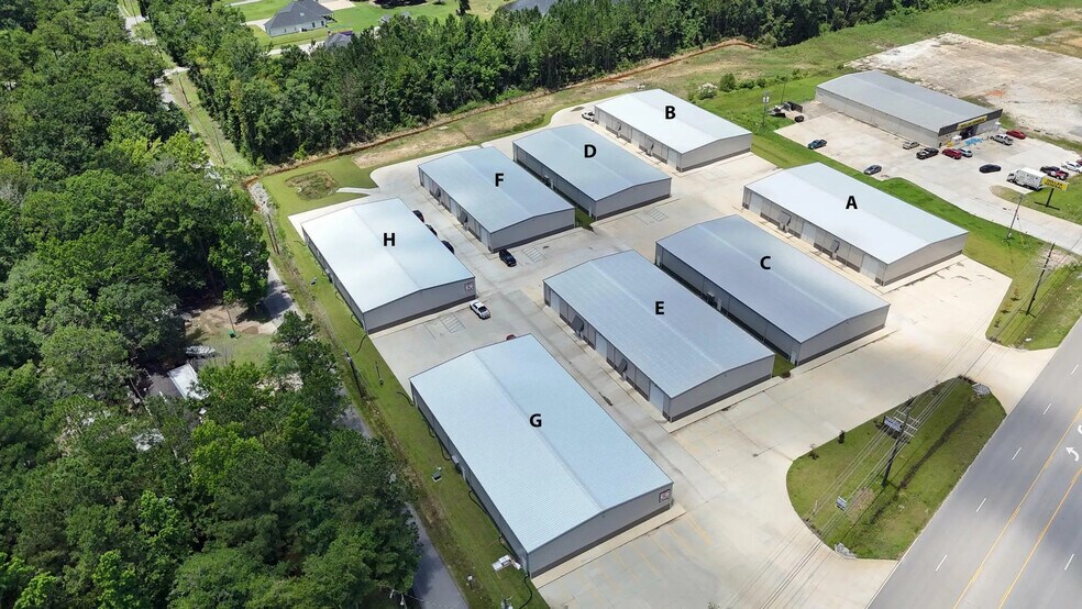 8701 Tucker Rd, Ocean Springs, MS à louer - Photo de l’immeuble – Image 2 sur 6