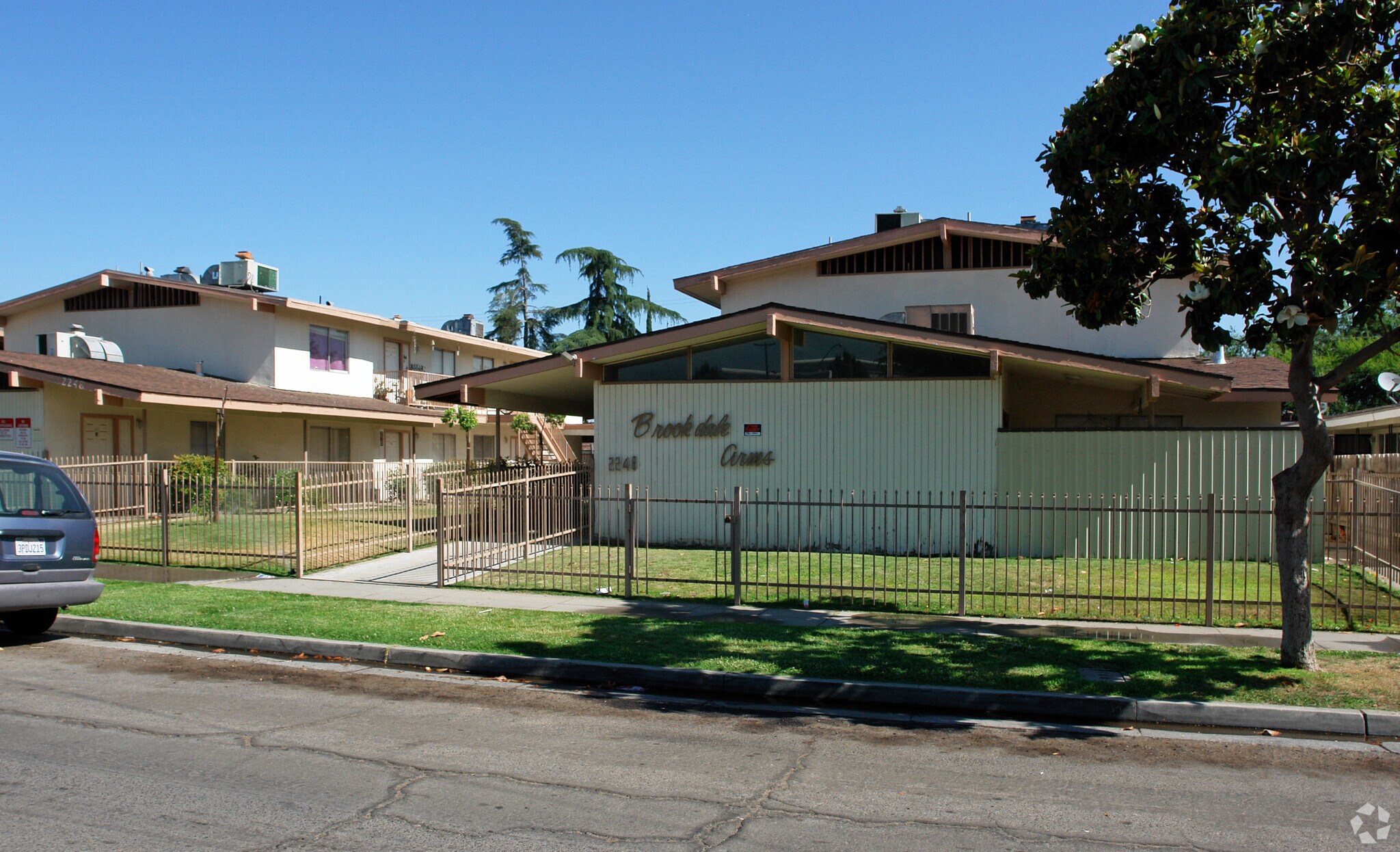 2248 W Princeton Ave, Fresno, CA à vendre Photo principale– Image 1 sur 44