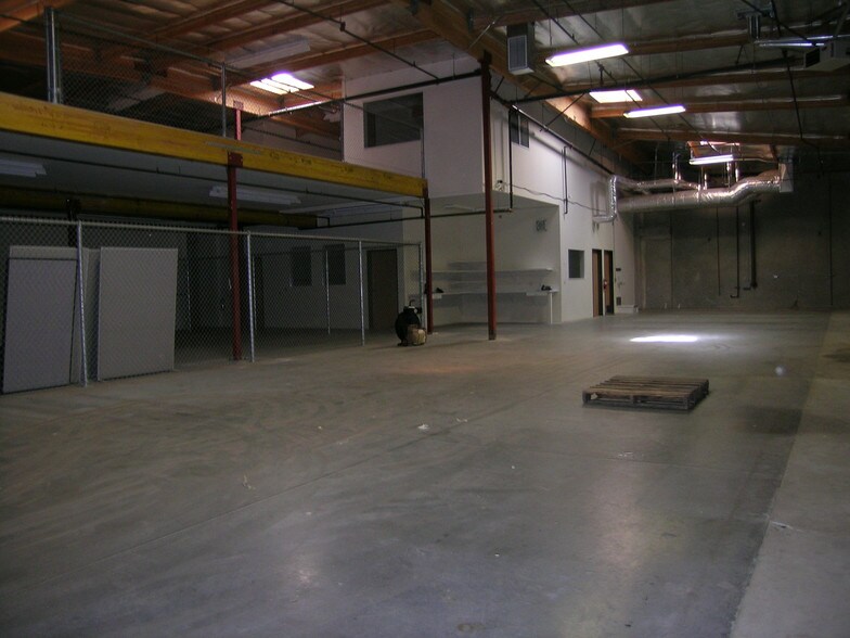 2325 A St, Santa Maria, CA à vendre - Photo intérieure – Image 3 sur 17