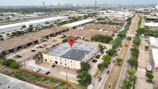 Plus de détails pour 7598 Harwin Dr, Houston, TX - Local commercial à louer