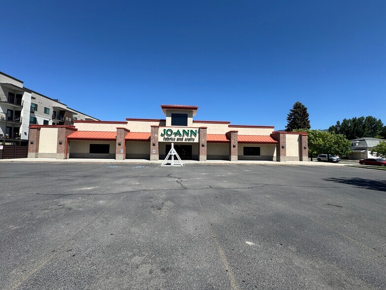 190 S Main St, Logan, UT à louer - Photo de l’immeuble – Image 1 sur 9