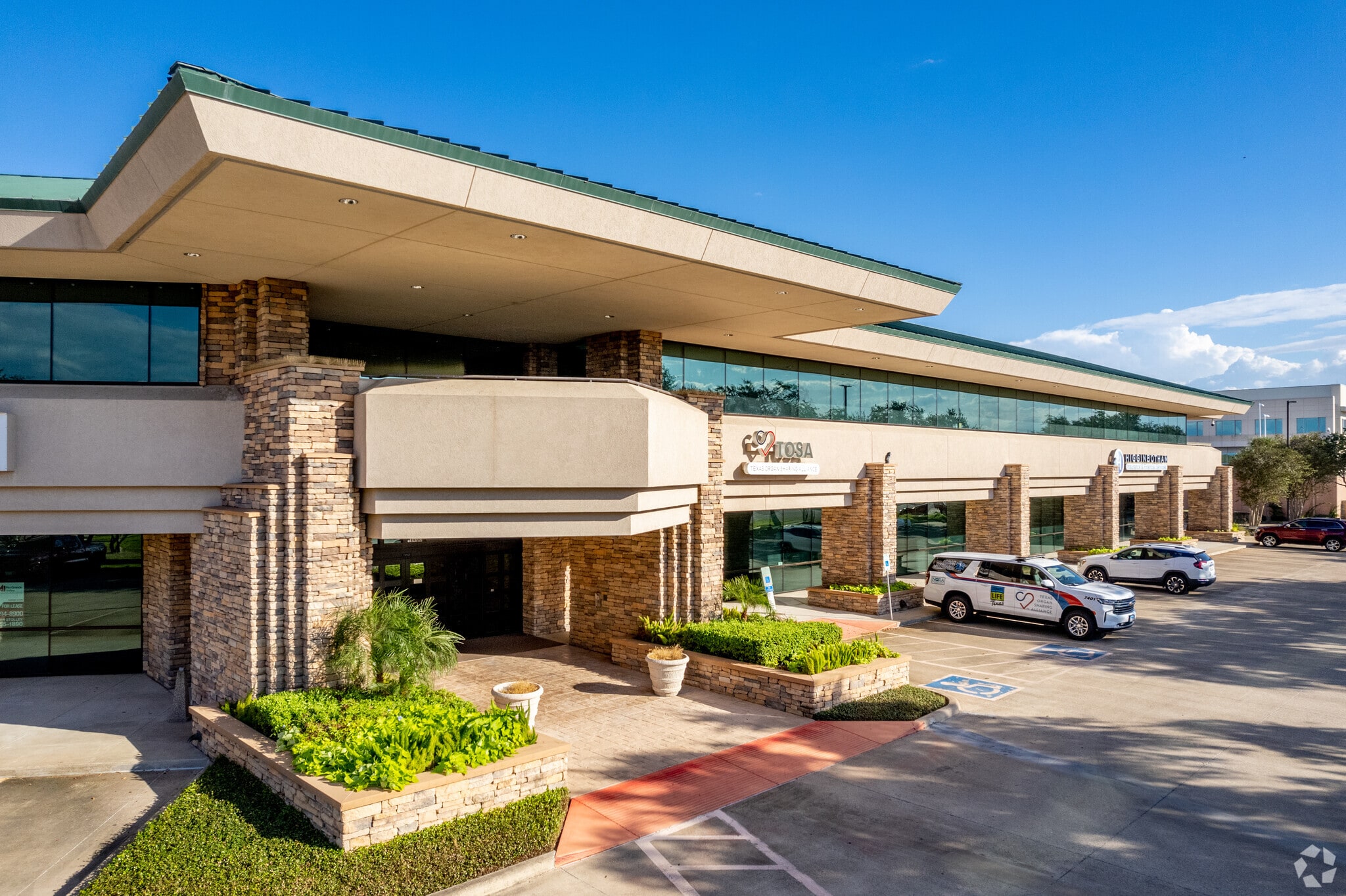 1400 N Mccoll Rd, McAllen, TX à louer Photo principale– Image 1 sur 5