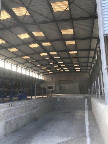 Industriel/Logistique dans Saint-Germain-lès-Arpajon à louer - Photo de l’immeuble – Image 1 sur 6