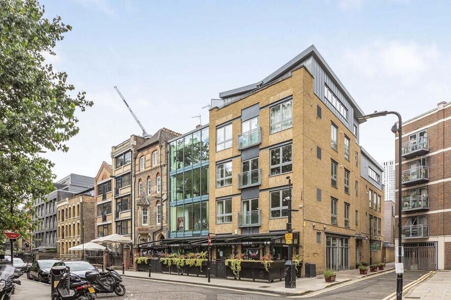 11 Hoxton Sq, Londres à louer - Photo de l’immeuble – Image 3 sur 21