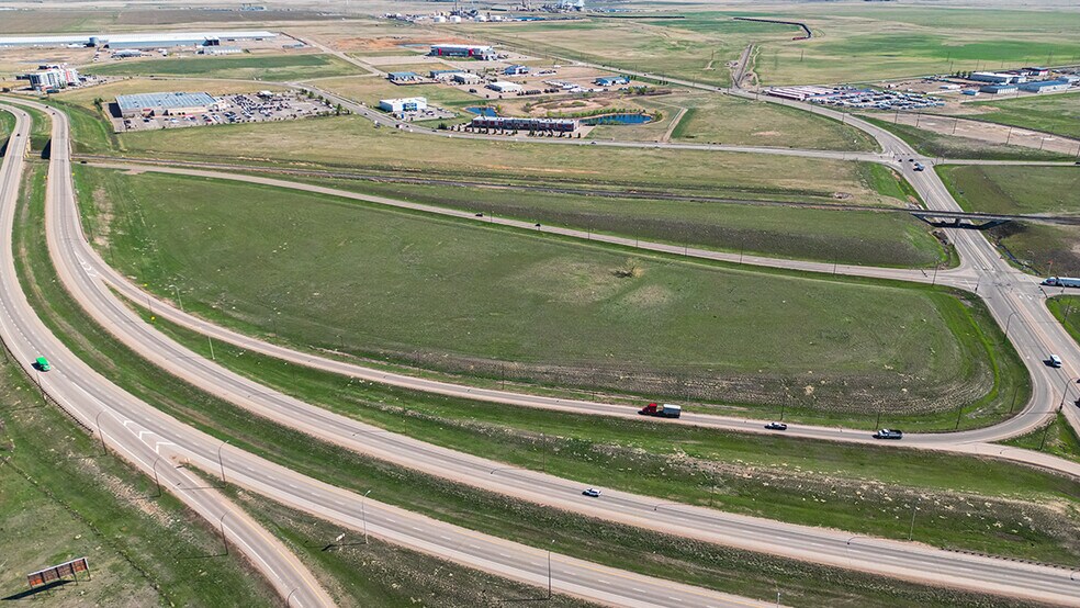 Trans Canada Highway, Medicine Hat, AB à vendre - Aérien – Image 2 sur 4