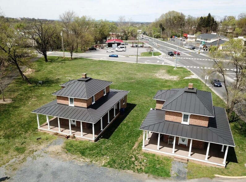 602 Radham St, Front Royal, VA à vendre - Photo de l’immeuble – Image 3 sur 7