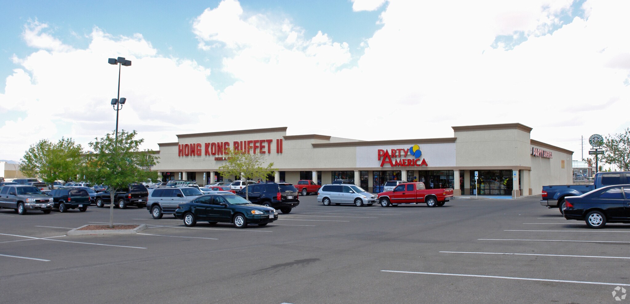 1861 Joe Battle Blvd, El Paso, TX à louer Photo principale– Image 1 sur 5