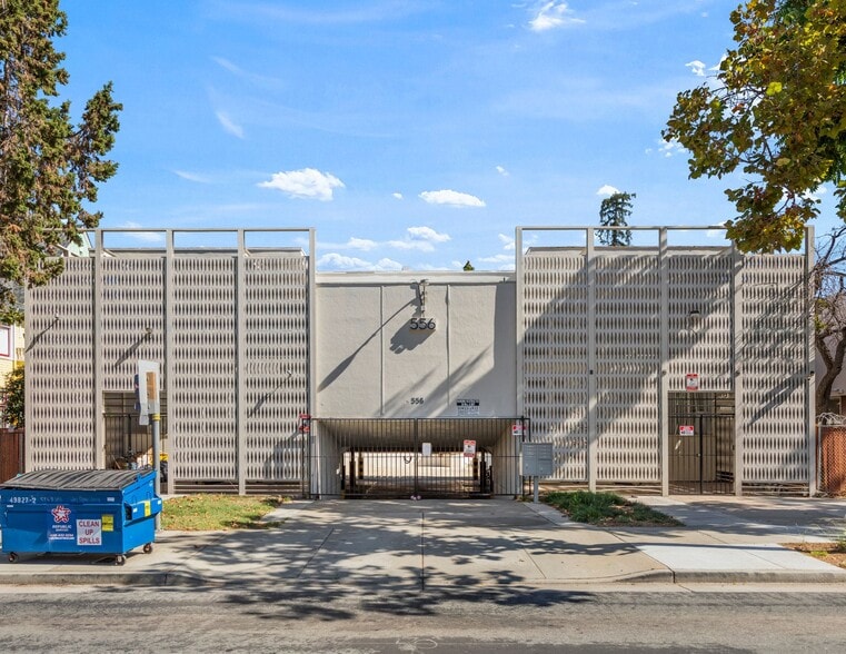 556 N 1st St, San Jose, CA à vendre - Photo de l’immeuble – Image 2 sur 27