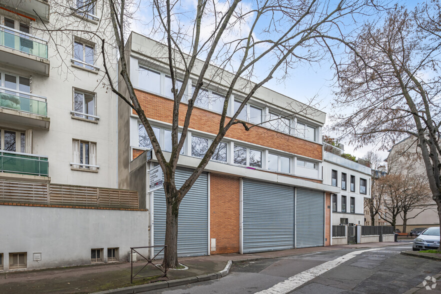 Bureau dans Saint-Cloud à louer - Photo de l’immeuble – Image 1 sur 1