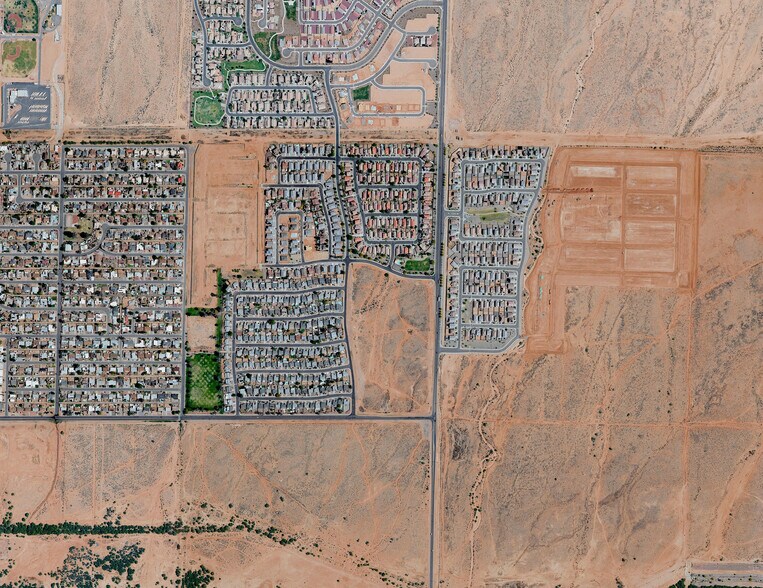NWC Peart Rd & Rodeo Rd, Casa Grande, AZ à vendre - Photo de l’immeuble – Image 2 sur 3