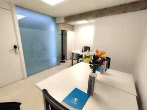 Calle de Edgar Neville, 6-8, Madrid, Madrid à louer Photo intérieure– Image 1 sur 4