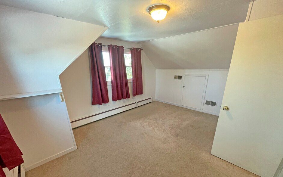 118 S Hershey Rd, Harrisburg, PA à vendre - Photo de l’immeuble – Image 2 sur 13