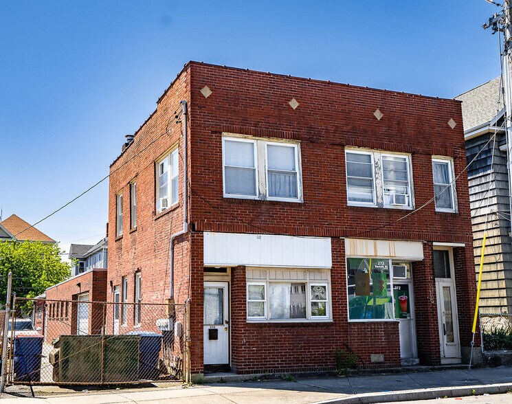 272 Sawyer St, New Bedford, MA à vendre - Photo de l’immeuble – Image 3 sur 28