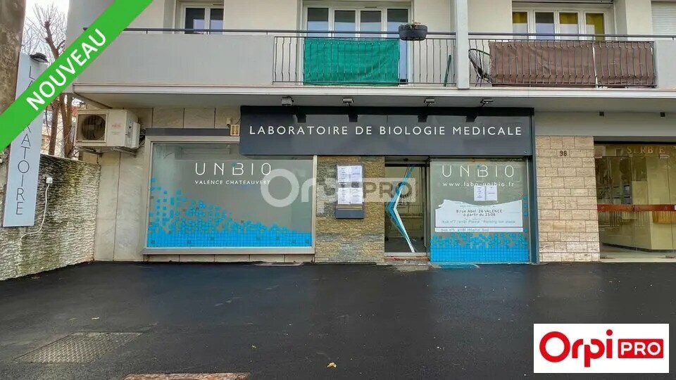 Local commercial dans Valence à louer Photo de l’immeuble– Image 1 sur 9