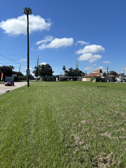 Judge Perez Drive Dr, Chalmette, LA à vendre - Autre – Image 2 sur 4