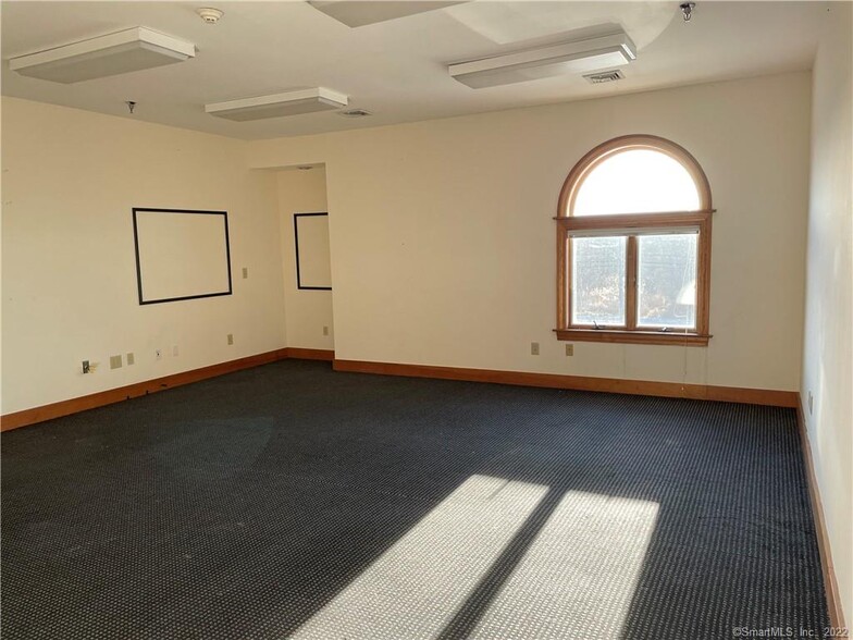 20 Hartford Rd, Salem, CT à louer - Photo intérieure – Image 2 sur 4