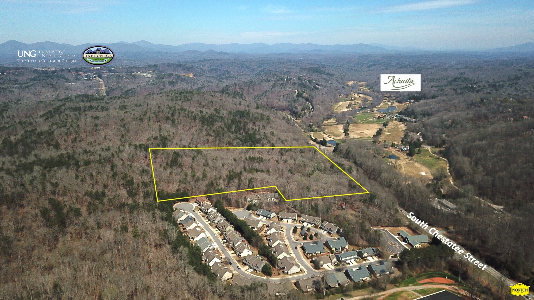 3182 S Chestatee, Dahlonega, GA à vendre Photo principale– Image 1 sur 8