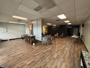 4501 Williamsburg Rd, Richmond, VA à louer Photo intérieure– Image 1 sur 2