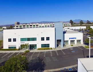 Plus de détails pour 3057 Edinger Ave, Tustin, CA - Local d’activités à vendre