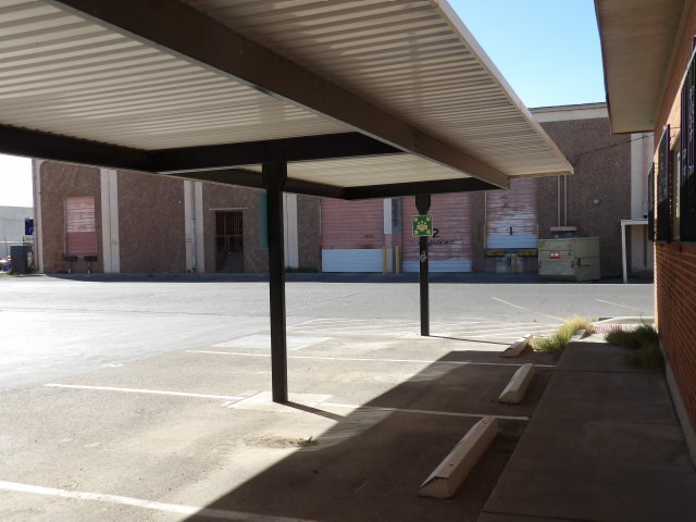 2000 Mills Ave, El Paso, TX à louer - Photo de l’immeuble – Image 2 sur 13