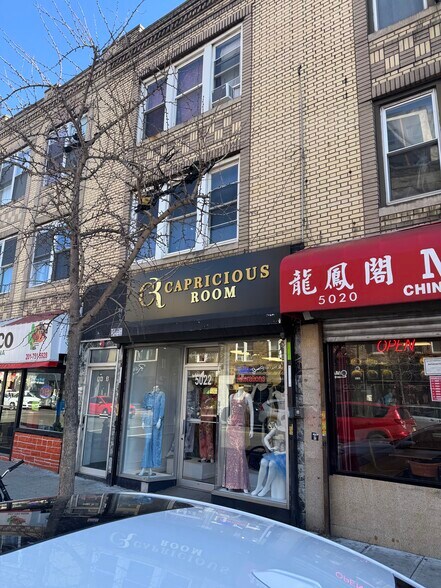 5022 Bergenline Ave, West New York, NJ à vendre - Photo de l’immeuble – Image 1 sur 19