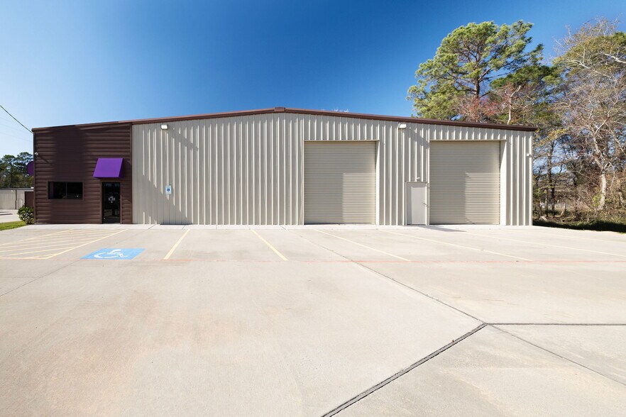 21223 Blair Rd, The Woodlands, TX à louer - Photo de l’immeuble – Image 3 sur 4