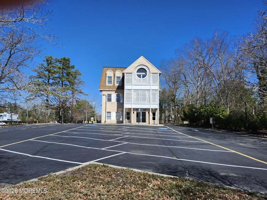 388 Lakehurst Rd, Toms River, NJ à louer Photo de l’immeuble– Image 1 sur 11
