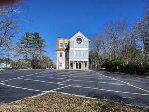 388 Lakehurst Rd, Toms River, NJ à louer Photo de l’immeuble– Image 1 sur 11