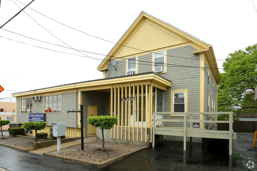 2400 Pawtucket Ave, East Providence, RI à louer - Photo de l’immeuble – Image 3 sur 16