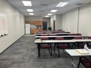 1139 NW Broad St, Murfreesboro, TN à louer Photo intérieure– Image 2 sur 4