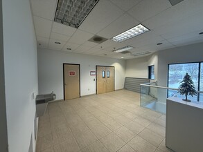 45 Turner Dr, Middletown, NY à louer Photo intérieure– Image 2 sur 13