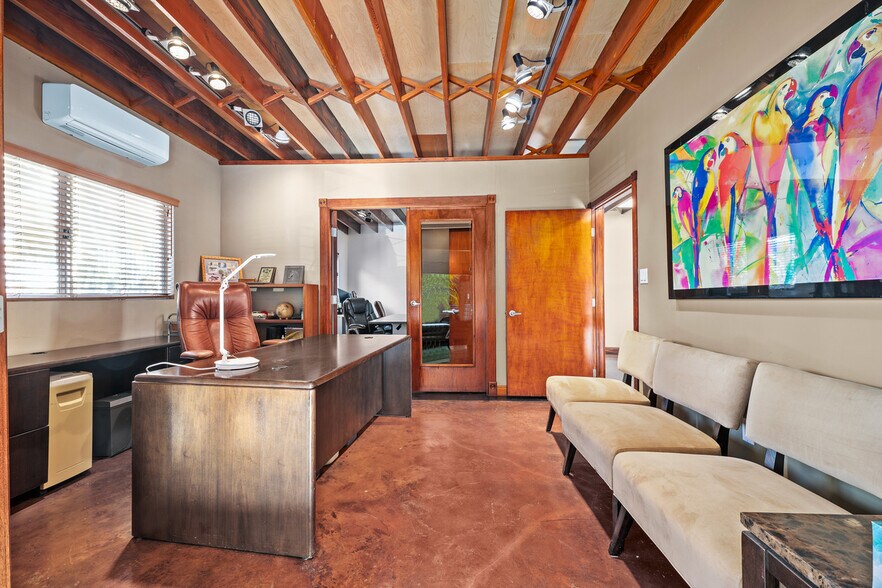 2661 Reynard Way, San Diego, CA à vendre - Photo de l’immeuble – Image 3 sur 9