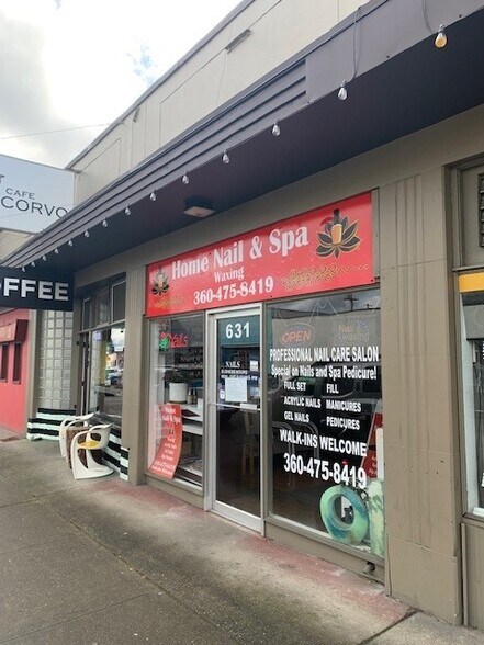 625-641 N Callow Ave, Bremerton, WA à louer - Photo de l’immeuble – Image 1 sur 1