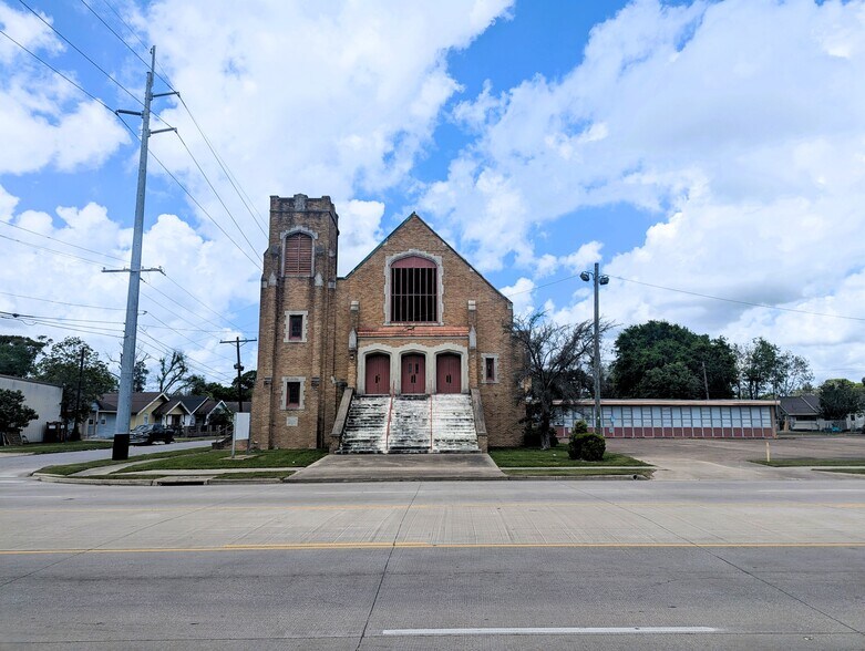 1180 Washington Blvd, Beaumont, TX à vendre - Photo de l’immeuble – Image 3 sur 38