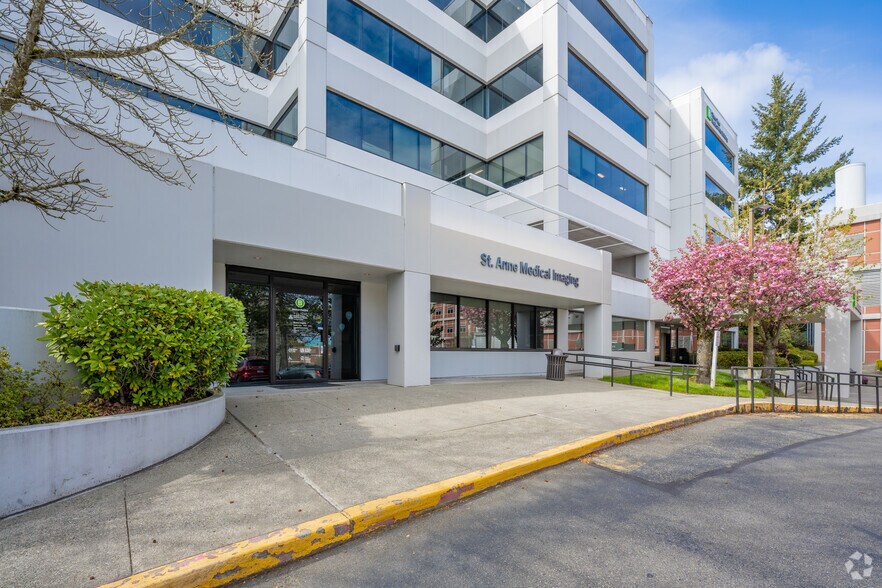 16259 Sylvester Rd SW, Burien, WA à louer - Photo de l’immeuble – Image 2 sur 7