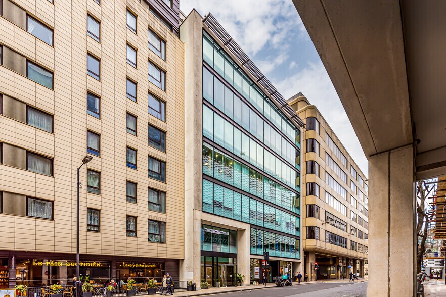 129 Wilton Rd, Londres à louer - Photo de l’immeuble – Image 2 sur 4