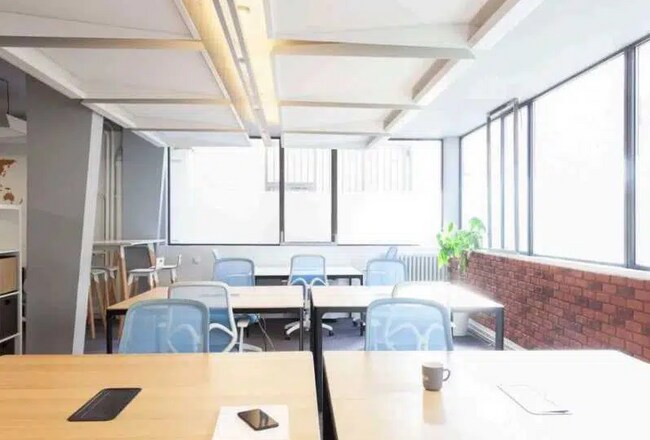 Plus de détails pour Coworking à louer