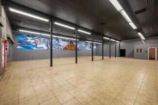 Plus de détails pour 460 S K St, Tulare, CA - Local commercial à vendre