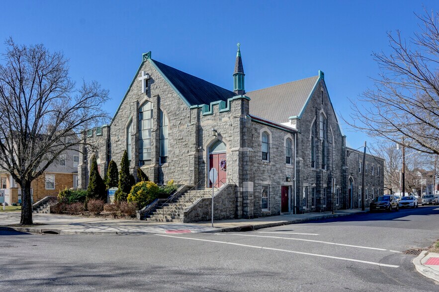 23 Frazer Ave, Collingswood, NJ à vendre - Photo de l’immeuble – Image 2 sur 10
