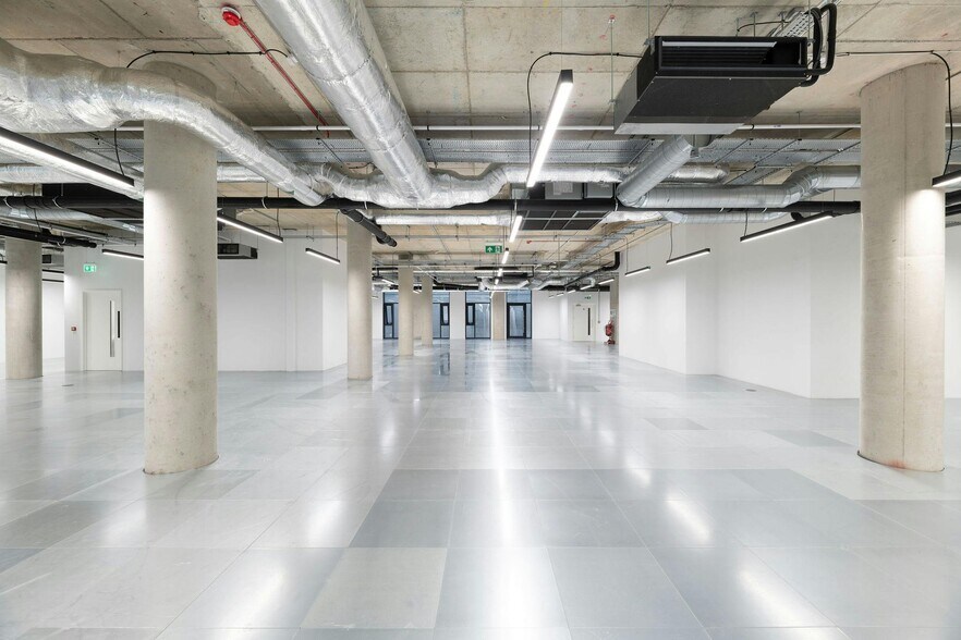 18-20 Crimscott St, Londres à louer - Photo de l’immeuble – Image 3 sur 43