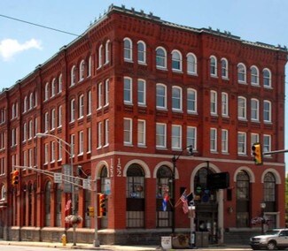 Plus de détails pour 152 E High St, Pottstown, PA - Bureau à louer