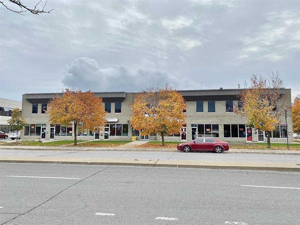 8980-9020 Boul Maurice-Duplessis, Montréal, QC à vendre Photo principale– Image 1 sur 2