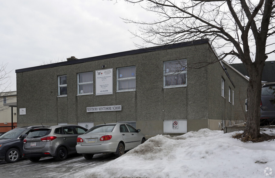 290 Picton Ave, Ottawa, ON à louer - Photo de l’immeuble – Image 3 sur 5