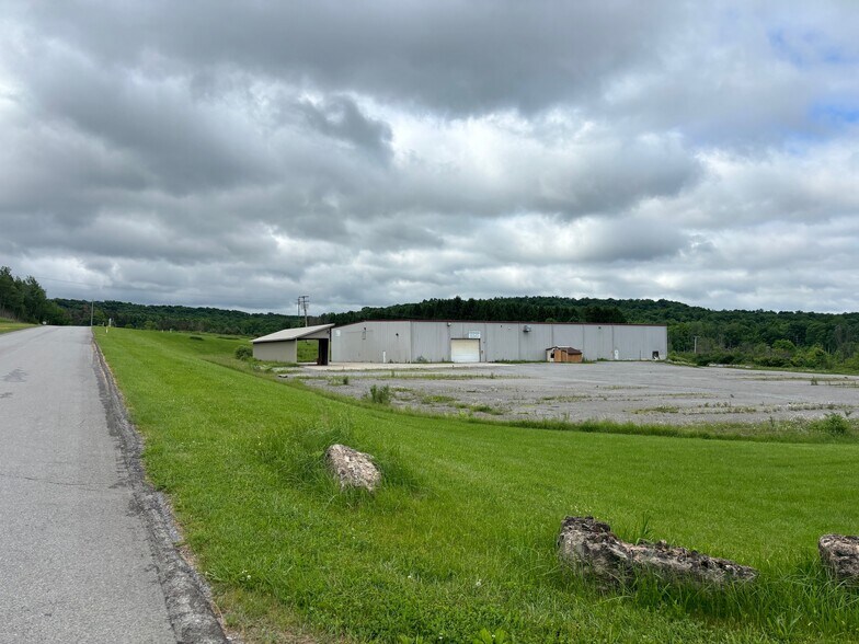 3700 Oneida Valley Rd, Emlenton, PA à vendre - Photo de l’immeuble – Image 2 sur 6