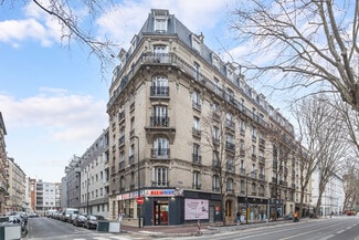 Plus de détails pour 44 Boulevard Du Général Leclerc, Clichy - Local commercial à louer