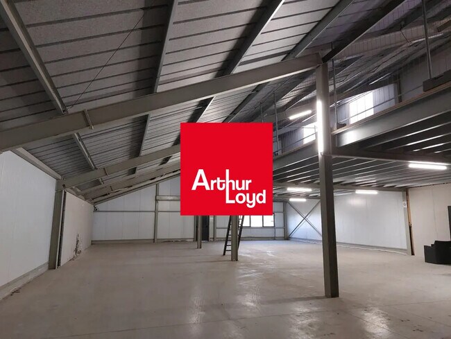 Plus de détails pour Industriel/Logistique à louer