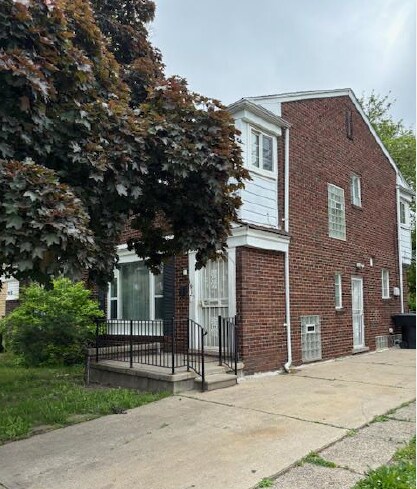 1915 Ewald Cir, Detroit, MI à vendre - Photo principale – Image 1 sur 5