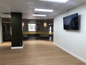 815 E Superior Ave, Cleveland, OH à louer Photo intérieure– Image 2 sur 7